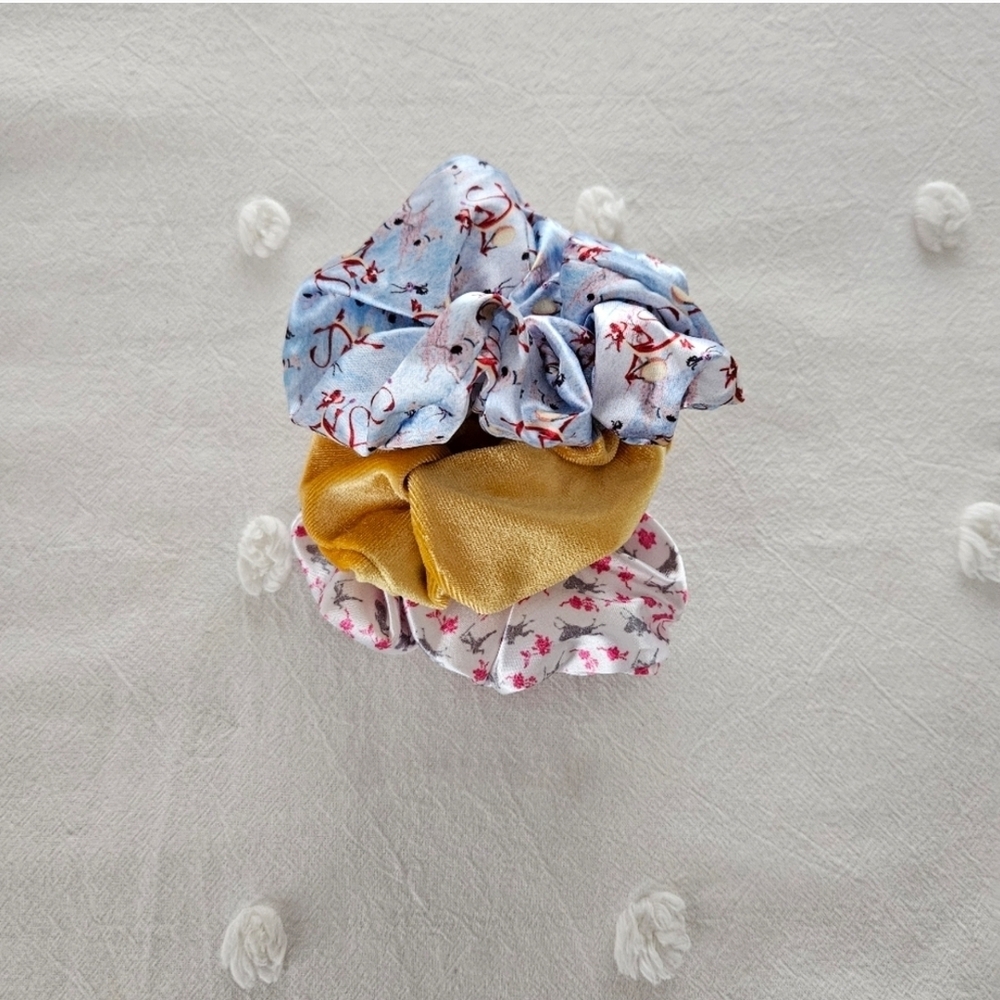 Disney Mulan Scrunchie Set